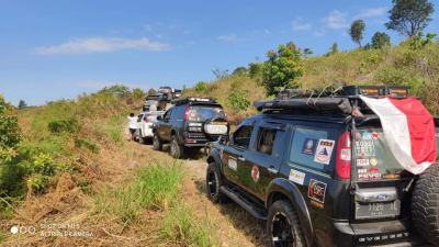 Penanaman pohon di Gunung Ceremai