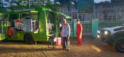 Mengadakan kegiatan santunan anak yatim dan mengadakan berbagi takjil di bulan suci romadhan di Cileungsi sekitar