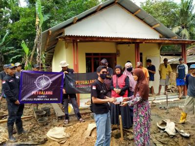 Pembangunan rumah dhuafa di pandeglang banten