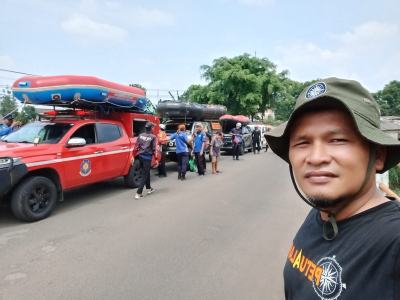 Respon dayung patah ( hanyut di sungai)