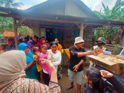 Rescue dan drop logistic untuk banjir Bekasi & Karawang